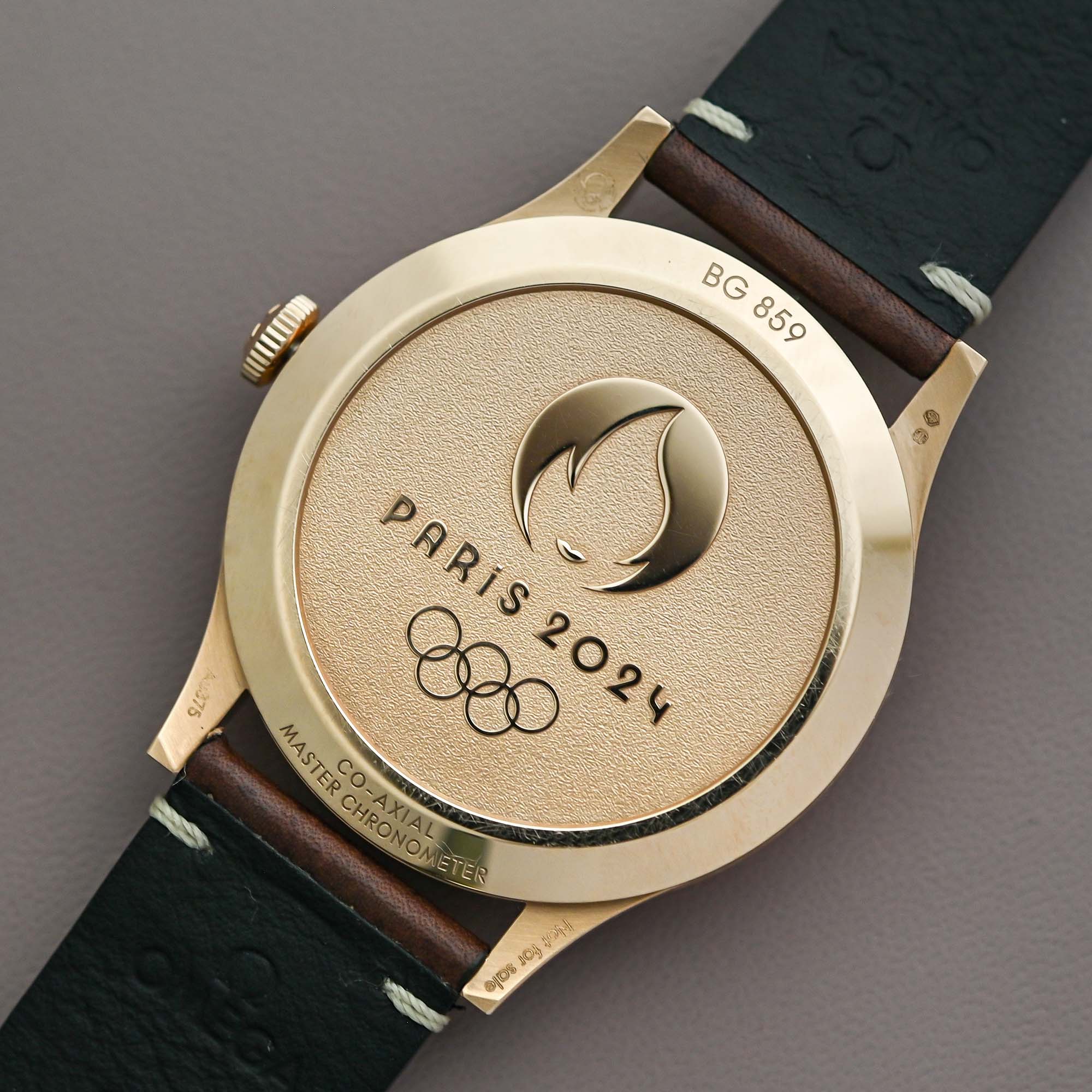 Omega Paris 2024 Bronze Gold Replica Orologi